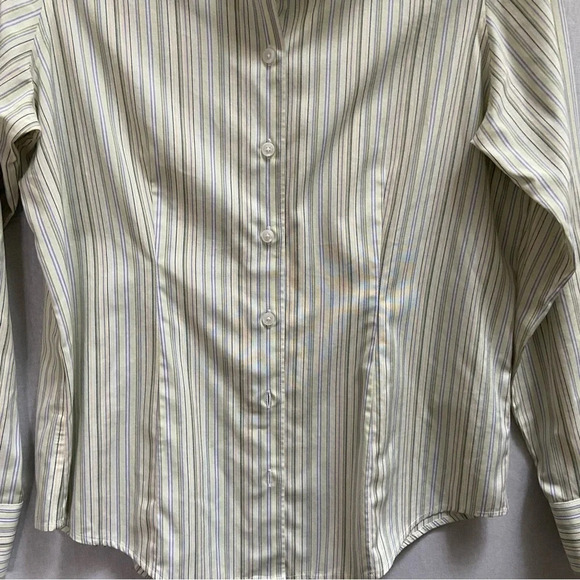 Eddie Bauer  long sleeve cotton button blouse sz M - Picture 4 of 13